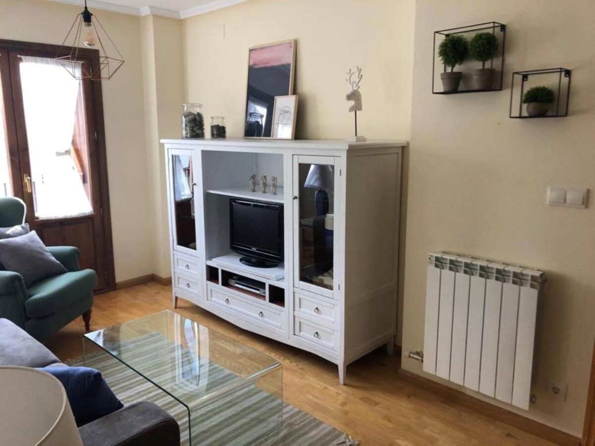 Casa Sendacomodidad Y Descanso 萨连特加列戈 外观 照片