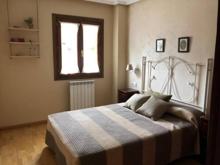 Casa Sendacomodidad Y Descanso 萨连特加列戈 外观 照片